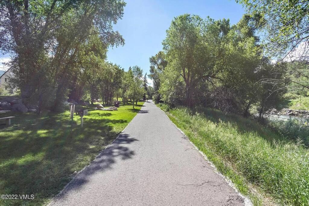 אבון Beaver Creek 2 Bed 2 Bath Condo 1 Min Walk To Elk Lot מראה חיצוני תמונה